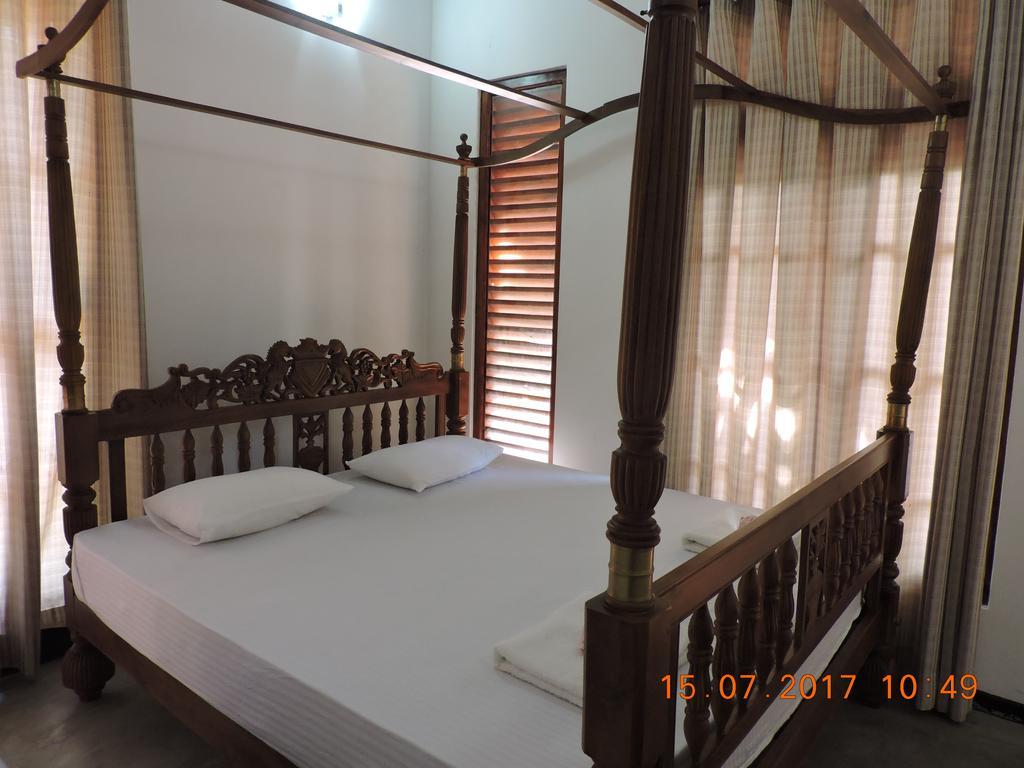 Akain Villa Dodanduwa Exterior photo